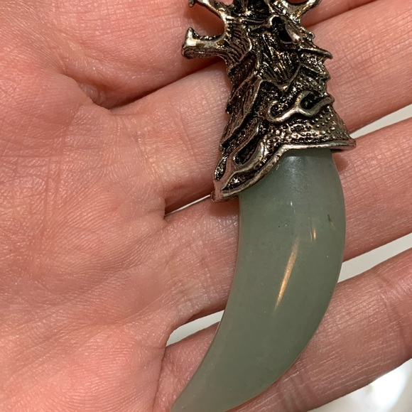 Wolf Tooth Pendant | Mens Crystal Necklace |Aventurine Necklace | Boyfriend Gift - Picture 2 of 2